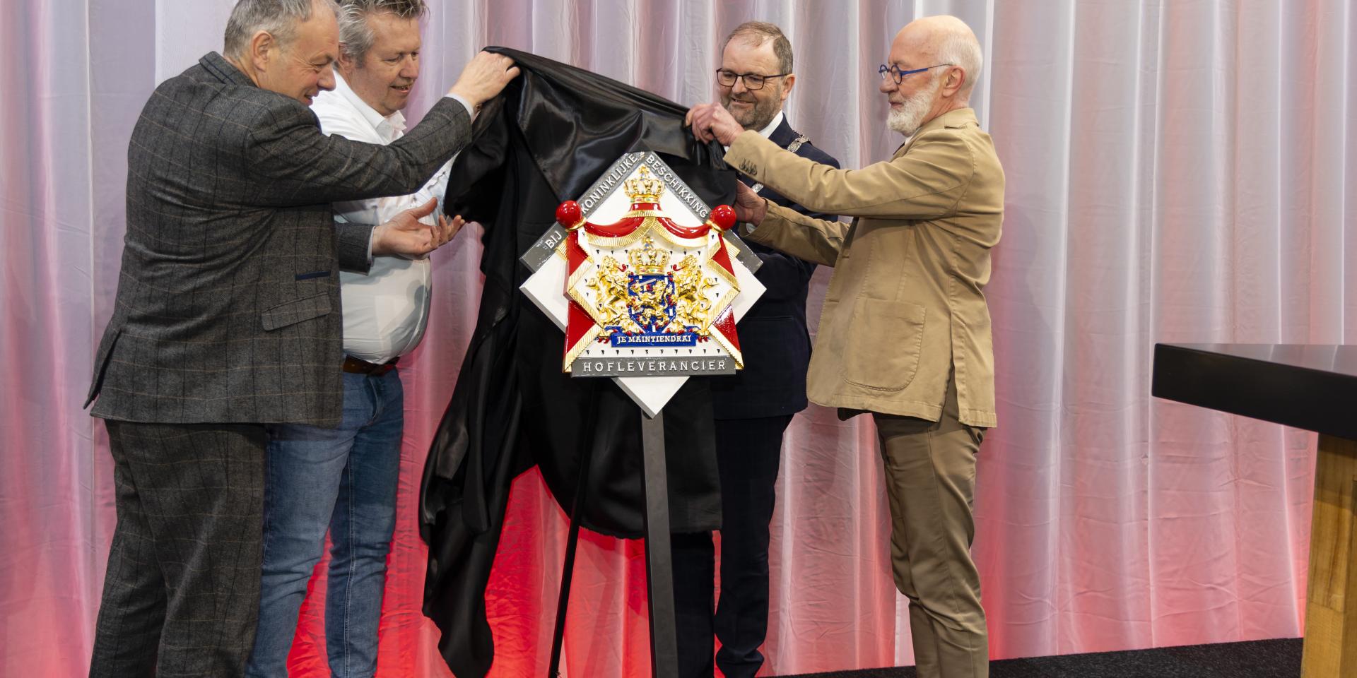 Hermeta (Asperen) ontvangt predicaat hofleverancier